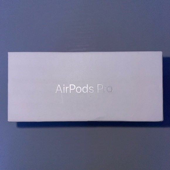 Apple Airpods Pro (2nd Gen) Wireless Earbuds (USB-C) Negotiable‼️ - Picture 4 of 4